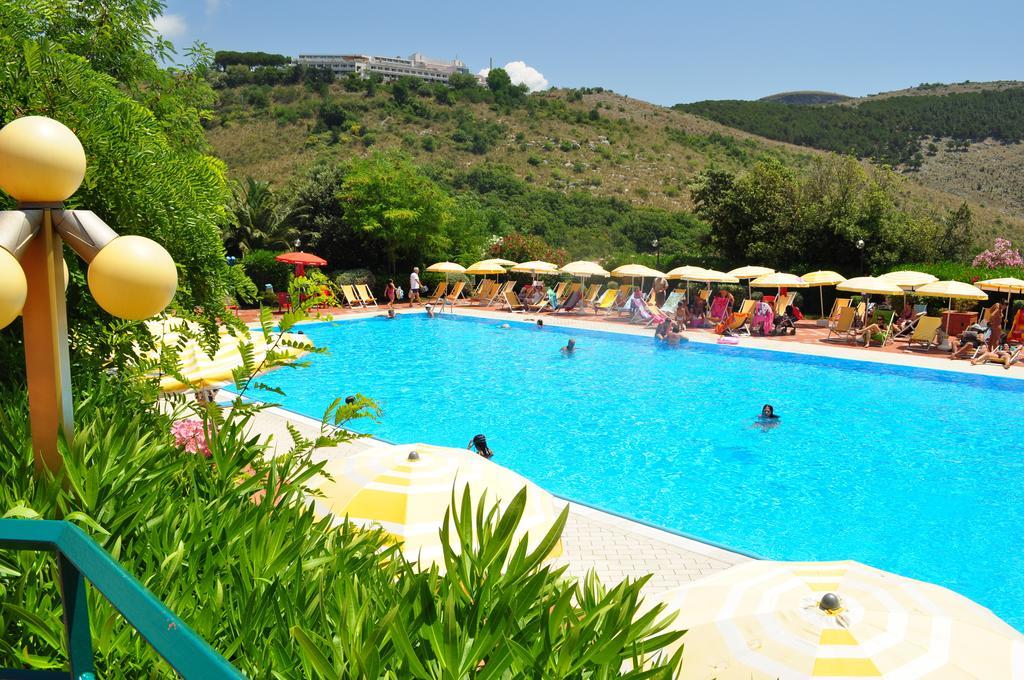 Club Residence Pianetamaratea Santa Caterina  Eksteriør bilde