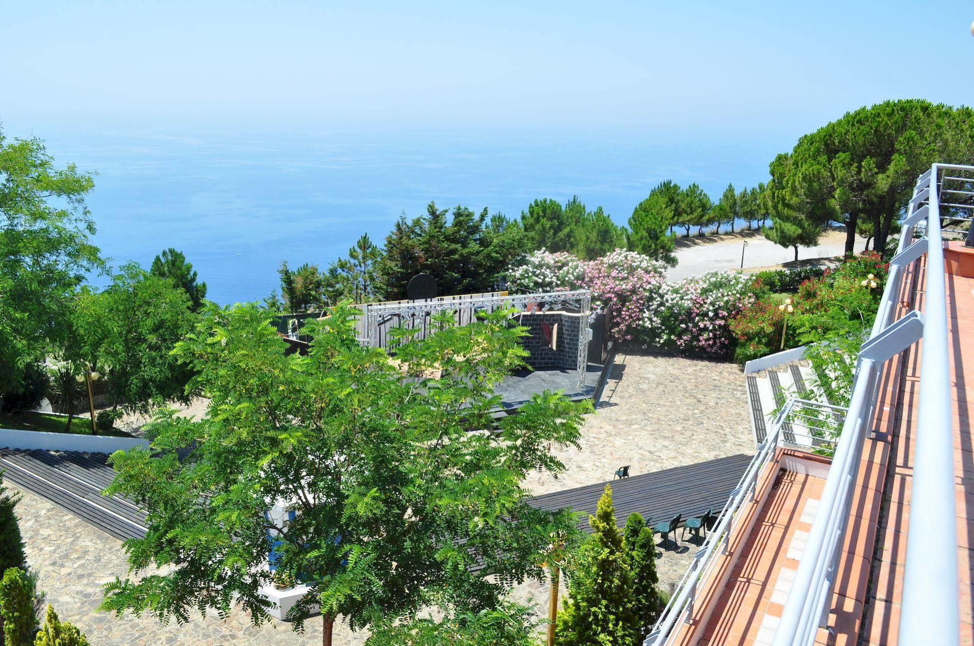 Club Residence Pianetamaratea Santa Caterina  Eksteriør bilde
